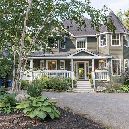 Craigleith Manor Bed & Breakfast Collingwood Bagian luar foto